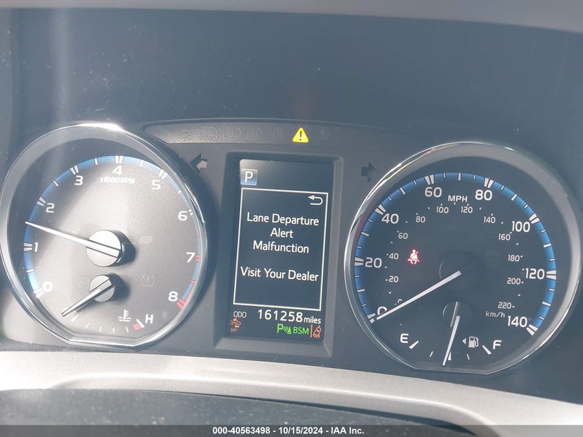 2018 TOYOTA RAV4 LIMITED/SE/PLATINUM - 2T3DFREV4JW735361