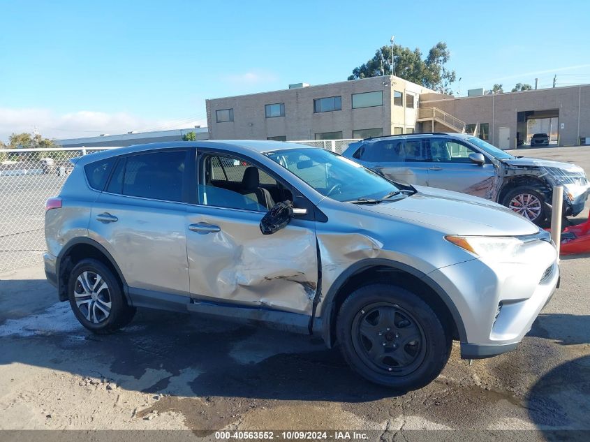 2T3ZFREVXHW384035 2017 Toyota Rav4 Le