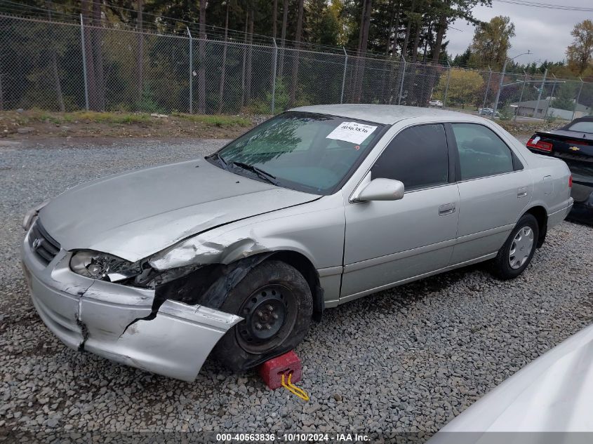 2000 Toyota Camry Ce VIN: 4T1BG22K3YU642758 Lot: 40563836