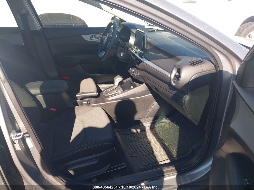 2024 KIA FORTE LXS - 3KPF24AD3RE734343