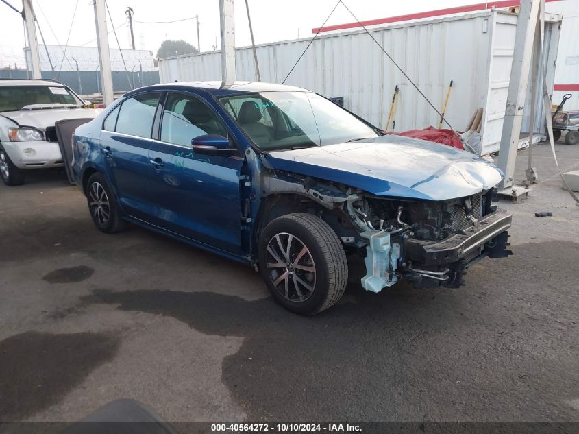 3VWDB7AJ8HM386541 2017 VOLKSWAGEN JETTA - Image 1