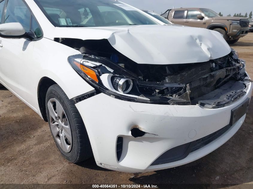 3KPFK4A73JE277659 2018 Kia Forte Lx