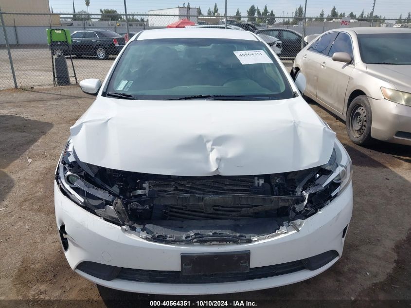 2018 Kia Forte Lx VIN: 3KPFK4A73JE277659 Lot: 40564351