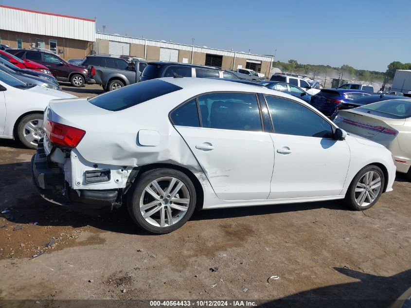 2015 Volkswagen Jetta 2.0L Tdi Sel VIN: 3VWLA7AJ1FM237013 Lot: 40564433