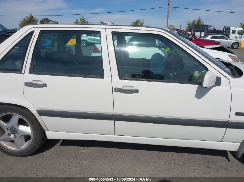 1997 Volvo 850 T5 VIN: YV1LS5723VJ402134 Lot: 40564543