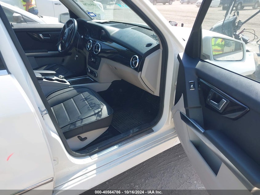 2015 MERCEDES-BENZ GLK 350 - WDCGG5HB8FG339807