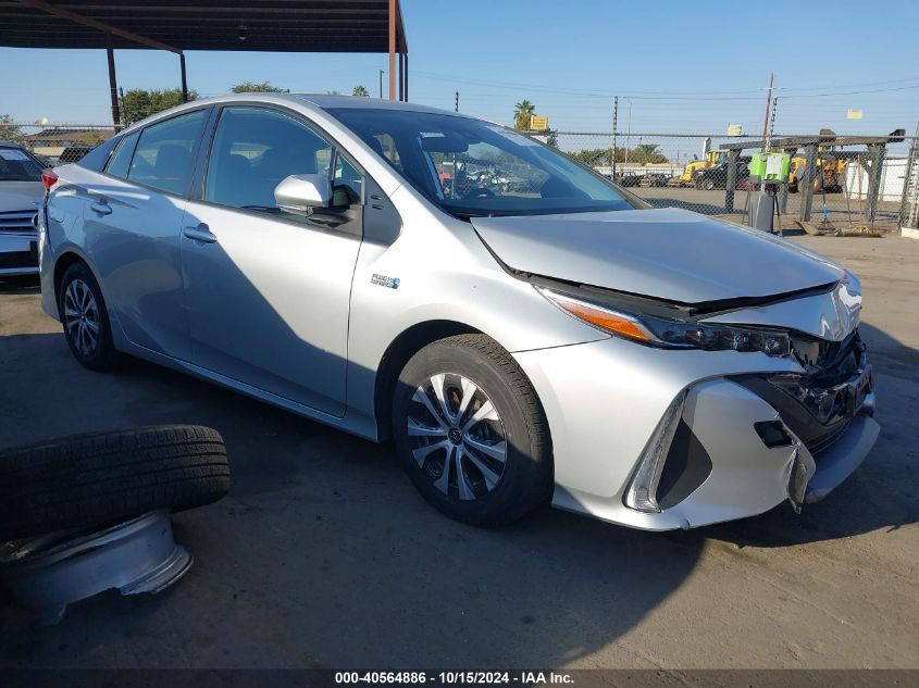 2022 Toyota Prius Prime Le VIN: JTDKAMFP9N3219398 Lot: 40564886