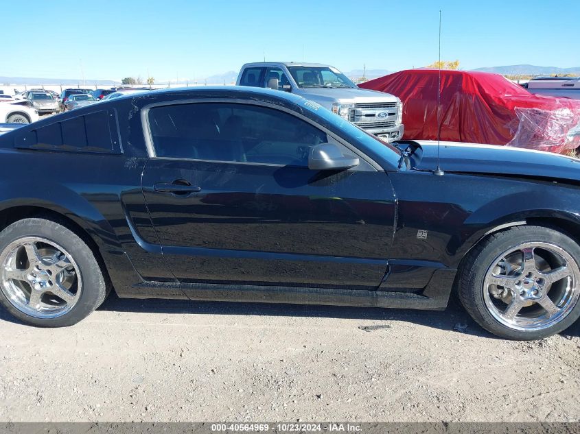 2005 Ford Mustang Gt Deluxe/Gt Premium VIN: 1ZVFT82H955174000 Lot: 40564969