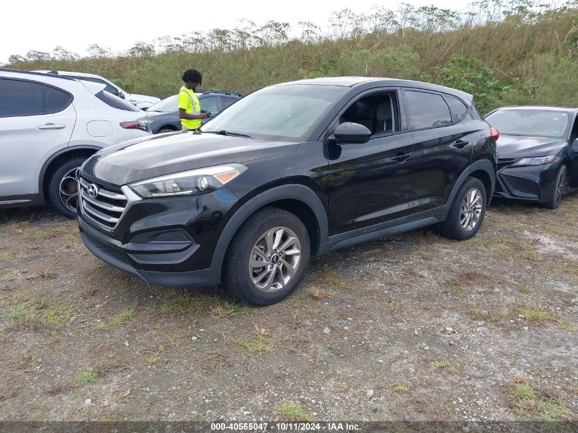 KM8J23A43HU429828 2017 Hyundai Tucson Se