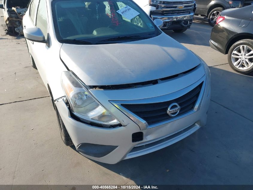 2019 Nissan Versa 1.6 S VIN: 3N1CN7AP9KL821772 Lot: 40565284