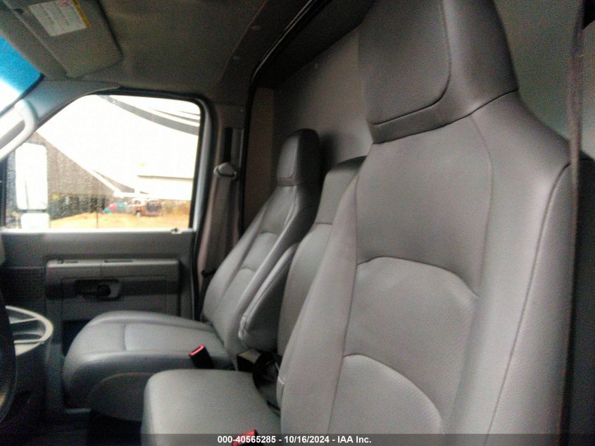 2013 Ford E-450 Cutaway VIN: 1FDXE4FS2DDB32915 Lot: 40565285