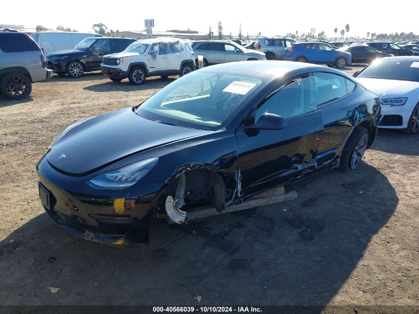 5YJ3E1EA7NF236787 2022 TESLA MODEL 3 - Image 2