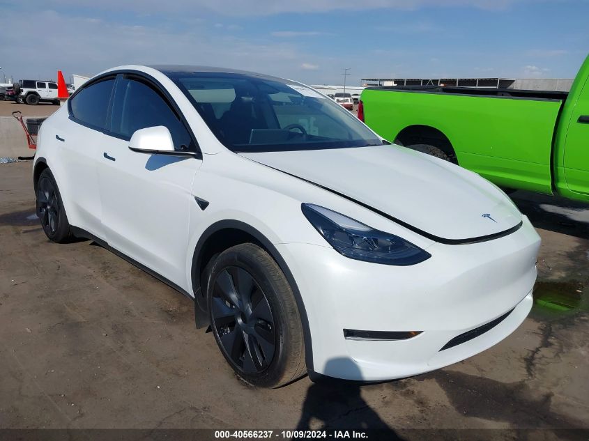 7SAYGDED1RF098104 2024 TESLA MODEL Y - Image 1