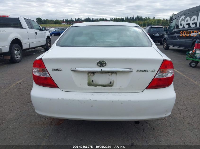 2004 Toyota Camry Le VIN: 4T1BE30K94U266169 Lot: 40566275