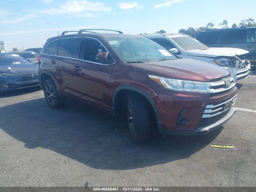 5TDZZRFH0JS247631 2018 Toyota Highlander Le