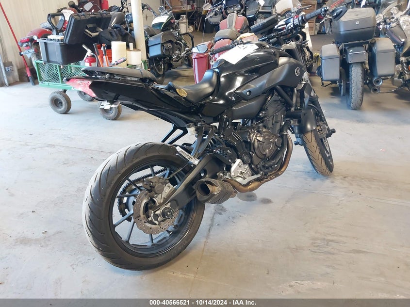 2016 YAMAHA FZ07 JYARM06E0GA007609