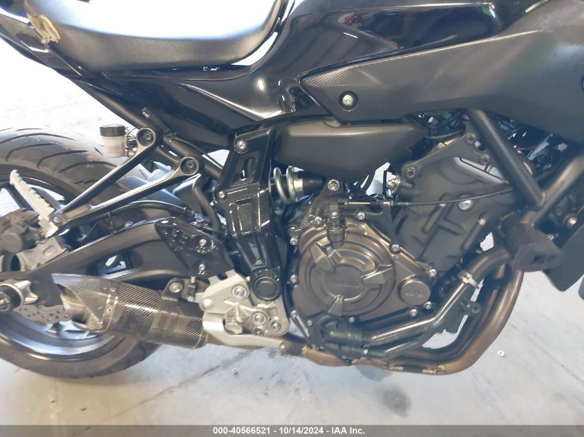 2016 YAMAHA FZ07 JYARM06E0GA007609