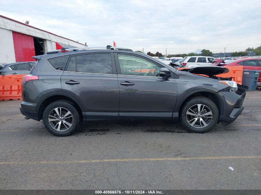 JTMDFREV2JJ213570 2018 Toyota Rav4 Limited