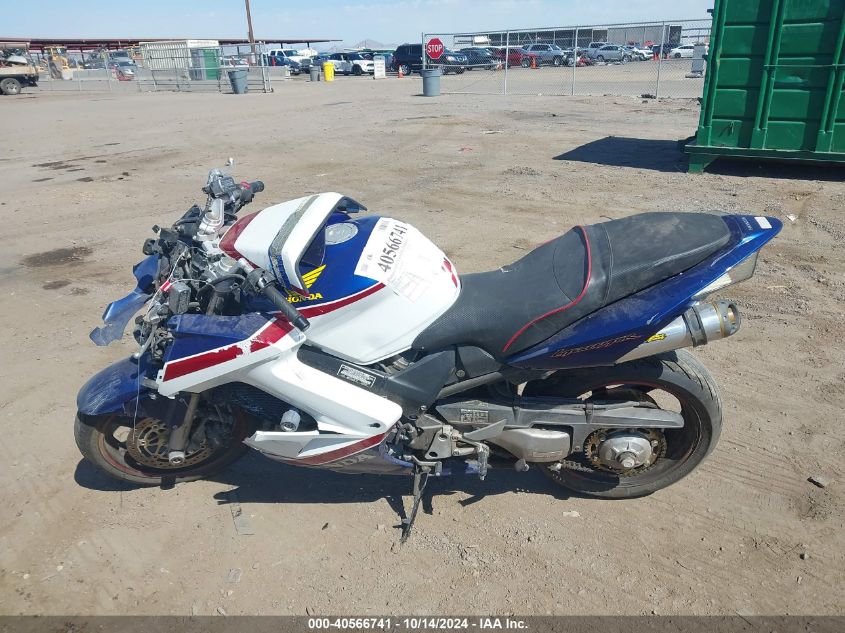 2007 Honda Vfr800 VIN: JH2RC46697M900164 Lot: 40566741