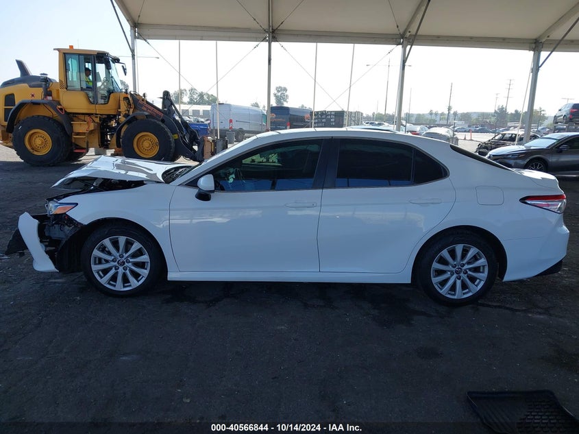 2018 TOYOTA CAMRY VIN: 4T1B11HK5JU675494