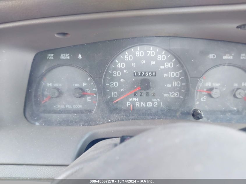 2000 Mercury Grand Marquis Gs VIN: 2MEFM74W1YX675292 Lot: 40567270