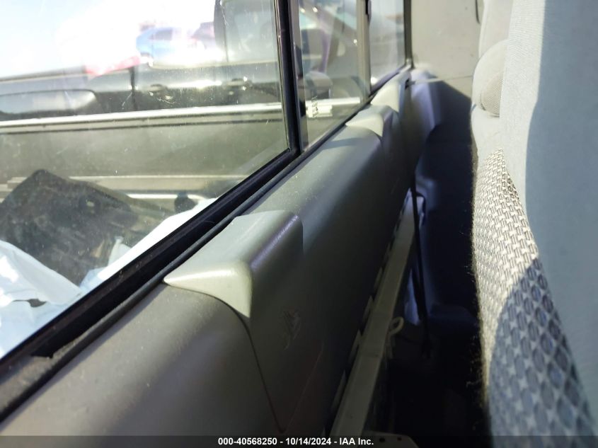 2013 Toyota Tacoma VIN: 5TFNX4CN2DX028203 Lot: 40568250