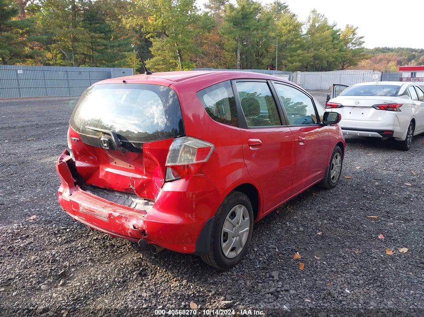 2013 HONDA FIT - JHMGE8H32DC080630