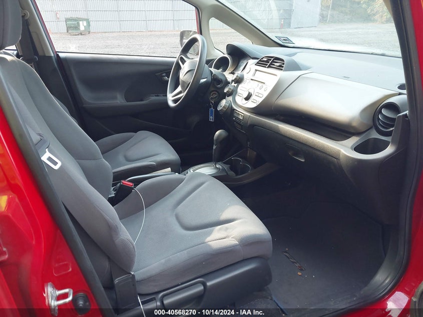 2013 HONDA FIT - JHMGE8H32DC080630