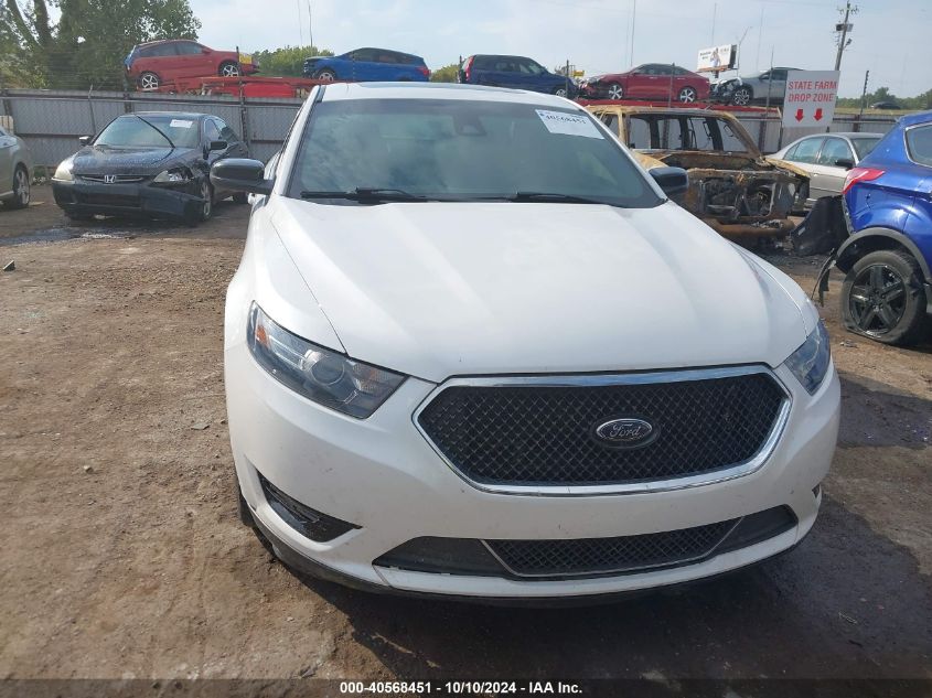 1FAHP2KT3JG137949 2018 Ford Taurus Sho