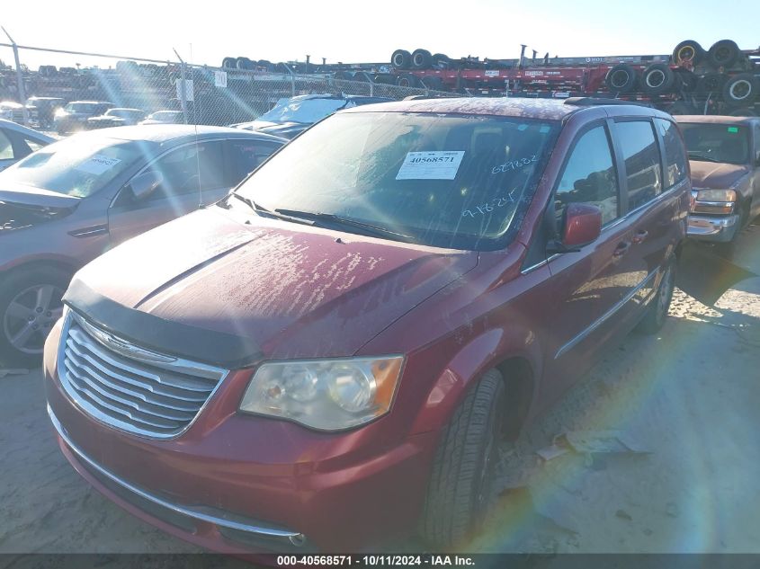 VIN 2C4RC1BG0DR629882 2013 CHRYSLER TOWN & COUNTRY no.2