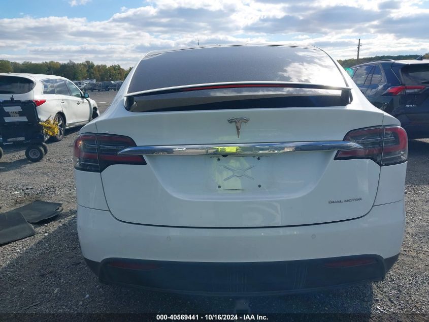 2019 Tesla Model X 100D/75D/Long Range/Standard Range VIN: 5YJXCDE25KF196884 Lot: 40569441