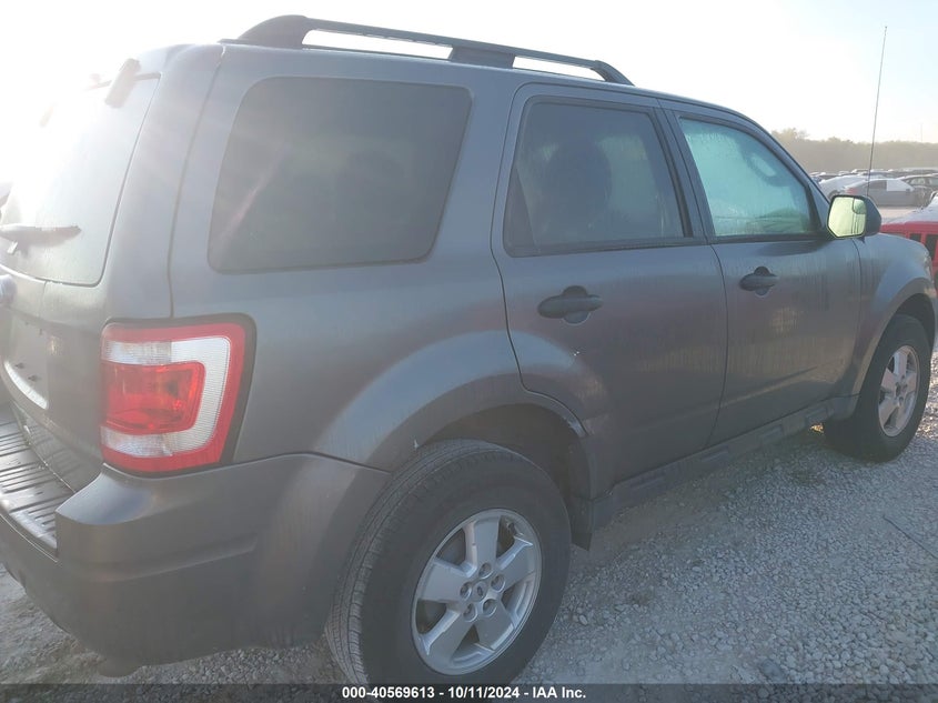 2010 FORD ESCAPE VIN: 1FMCU0D75AKC82534