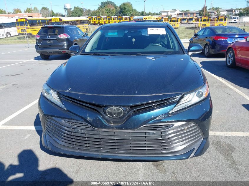 4T1B11HKXJU504918 2018 Toyota Camry Xle