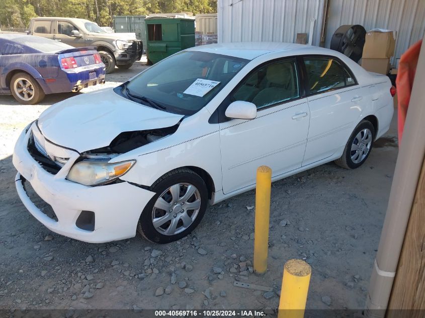 VIN 2T1BU4EE2DC124856 2013 Toyota Corolla, LE no.2