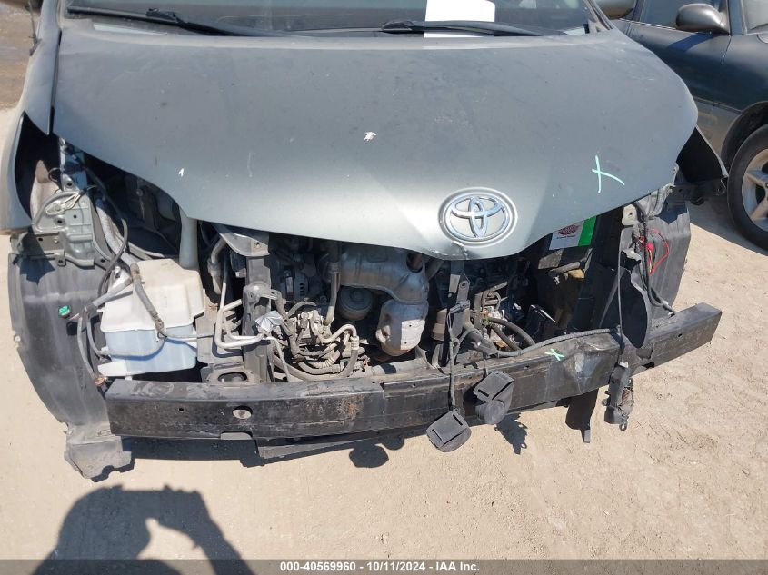 5TDKK3DC9ES443406 2014 Toyota Sienna Le V6 8 Passenger