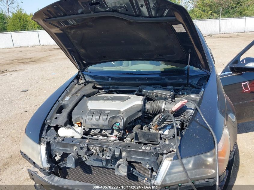 2010 Acura Rl 3.7 VIN: JH4KB2F6XAC000242 Lot: 40570229