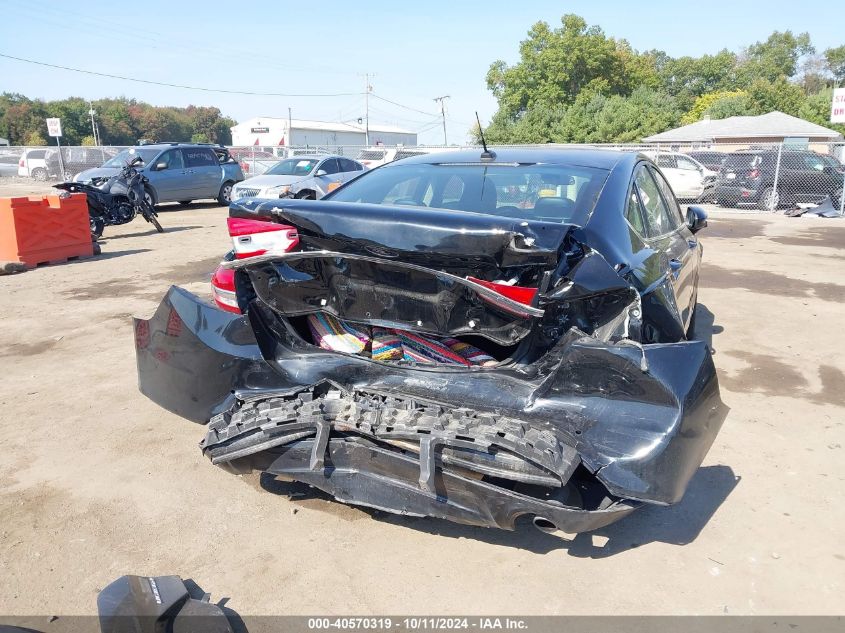 3FA6P0H71JR144722 2018 Ford Fusion Se