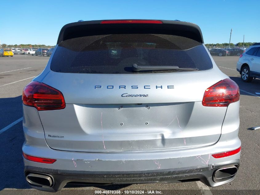 2017 Porsche Cayenne Platinum Edition VIN: WP1AA2A20HKA82744 Lot: 40570358