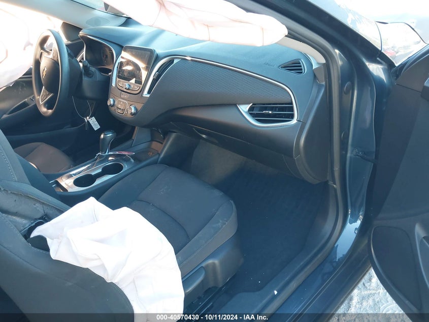 2020 CHEVROLET MALIBU FWD LS - 1G1ZB5ST0LF027585