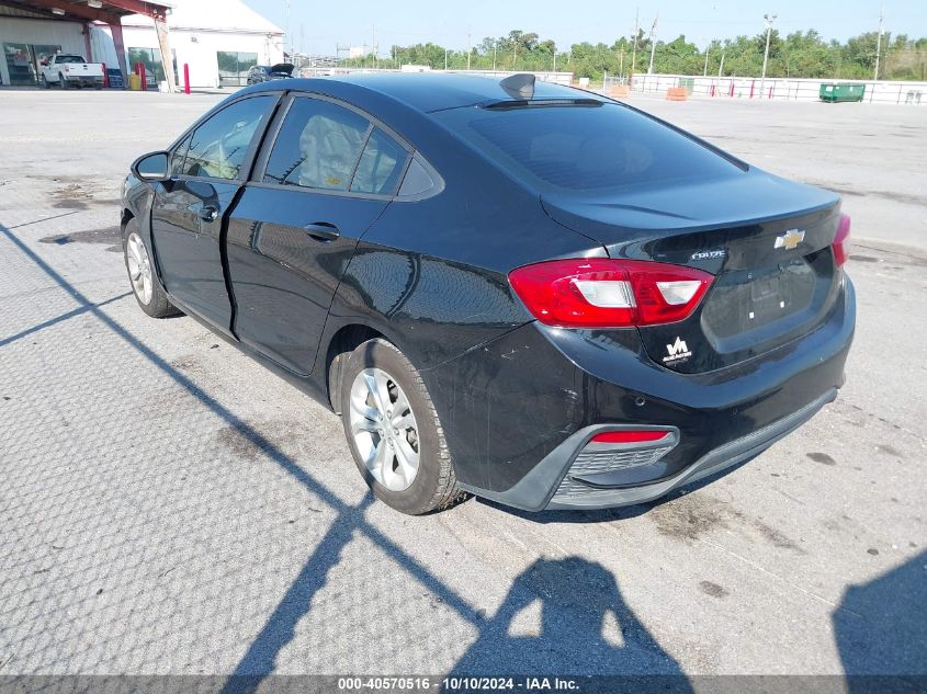 VIN 1G1BC5SM5K7108985 2019 CHEVROLET CRUZE no.3