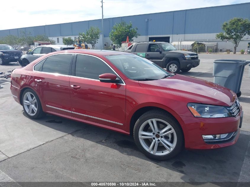 1VWCV7A35FC121983 2015 VOLKSWAGEN PASSAT - Image 1