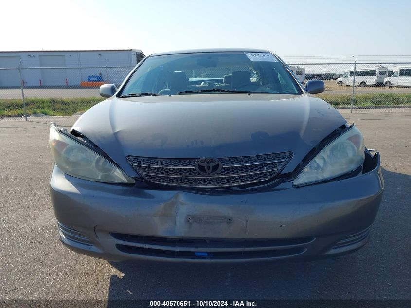 2004 Toyota Camry Le VIN: 4T1BE32K74U937206 Lot: 40570651