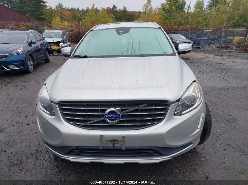 2017 Volvo Xc60 T6 Inscription VIN: YV449MRUXH2023805 Lot: 40571282