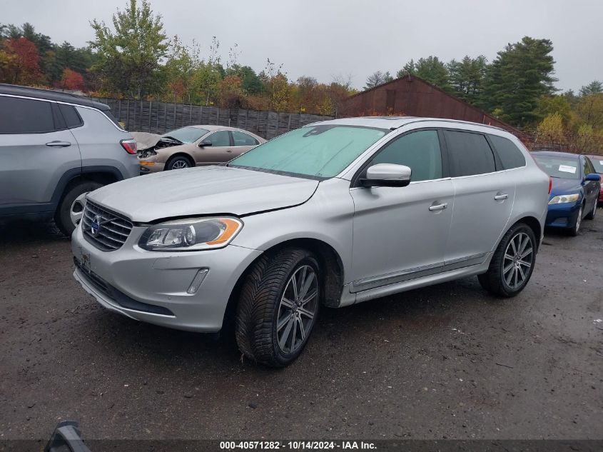 2017 Volvo Xc60 T6 Inscription VIN: YV449MRUXH2023805 Lot: 40571282