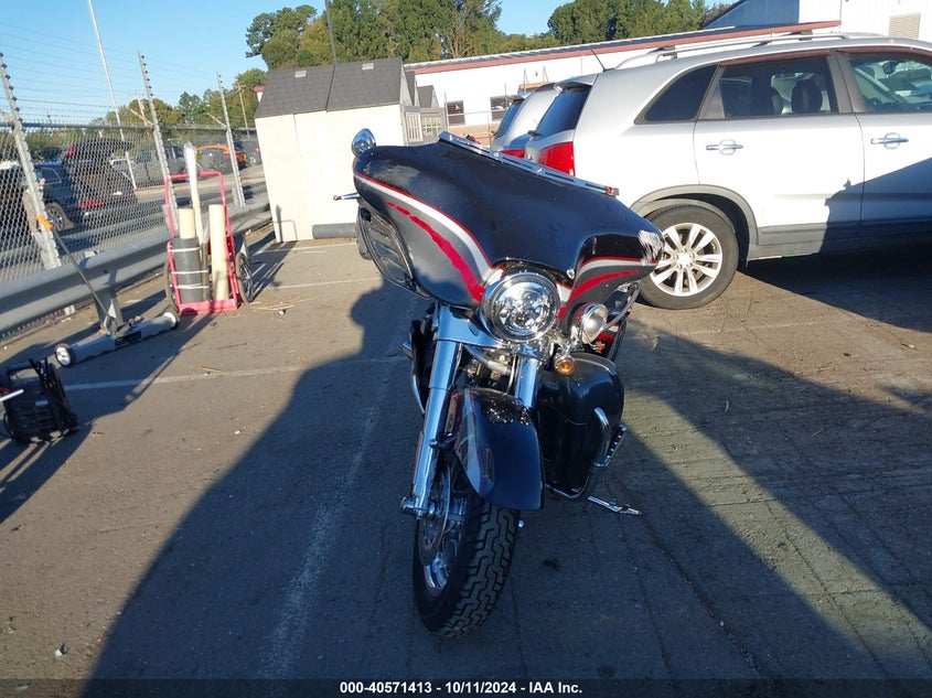 2006 HARLEY-DAVIDSON FLHTCUSE - 1HD1PRE146Y954359