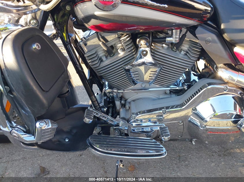 2006 HARLEY-DAVIDSON FLHTCUSE - 1HD1PRE146Y954359