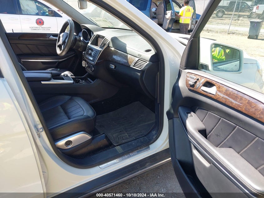 2013 MERCEDES-BENZ GL 450 4MATIC - 4JGDF7CE4DA173192