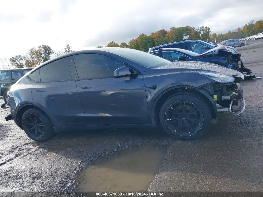 2021 Tesla Model Y Long Range Dual Motor All-Wheel Drive VIN: 5YJYGDEE8MF241094 Lot: 40571669