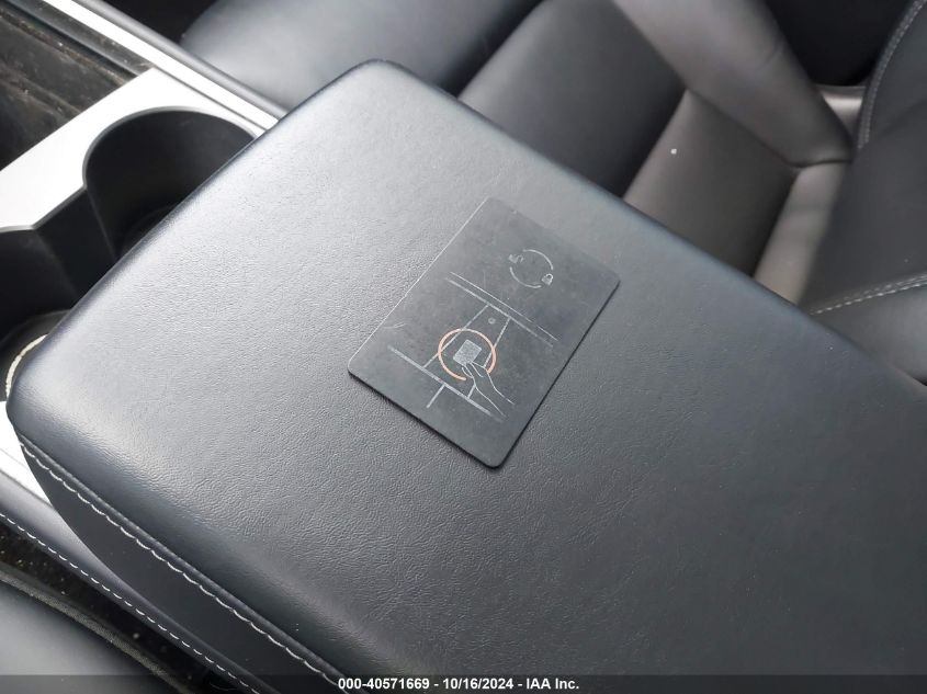 2021 Tesla Model Y Long Range Dual Motor All-Wheel Drive VIN: 5YJYGDEE8MF241094 Lot: 40571669