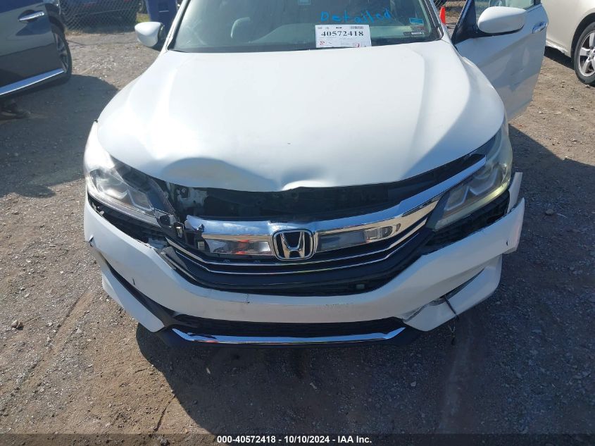 1HGCR2F17HA030523 2017 Honda Accord Sport Se